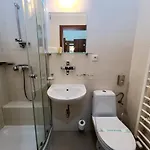Arman Hotel 3*